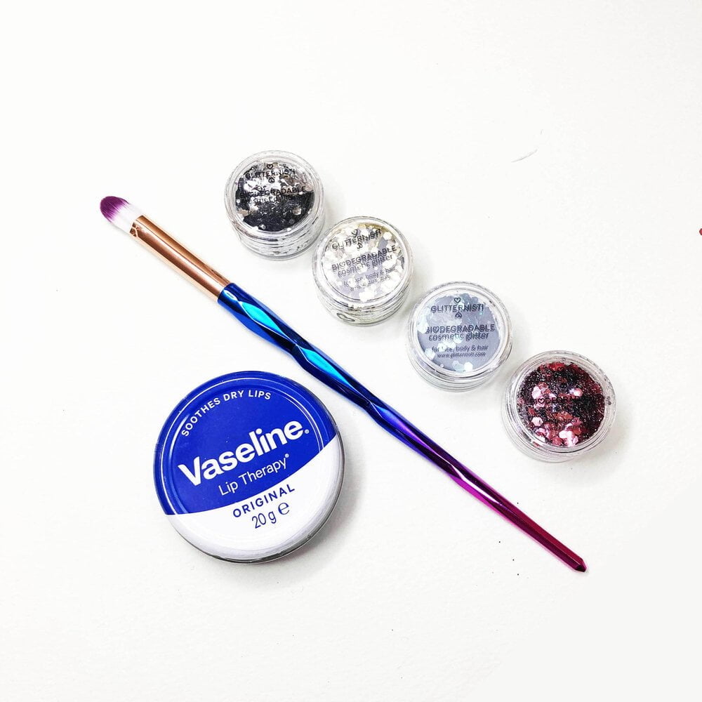 Ecoglitter Makeup Starter Kit includes everything you need to make glitter makeup!