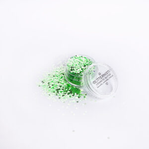 People's Winner glitter koostuu kirkkaan vihreistä glitterhileistä.