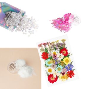 Pastels & Pearls settiin kuuluu glitteriä, kasvokukkia, sekä kasvohelmet.