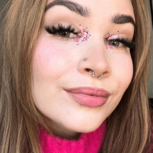 Glitternisti biohajoava kosmettinen glitter.