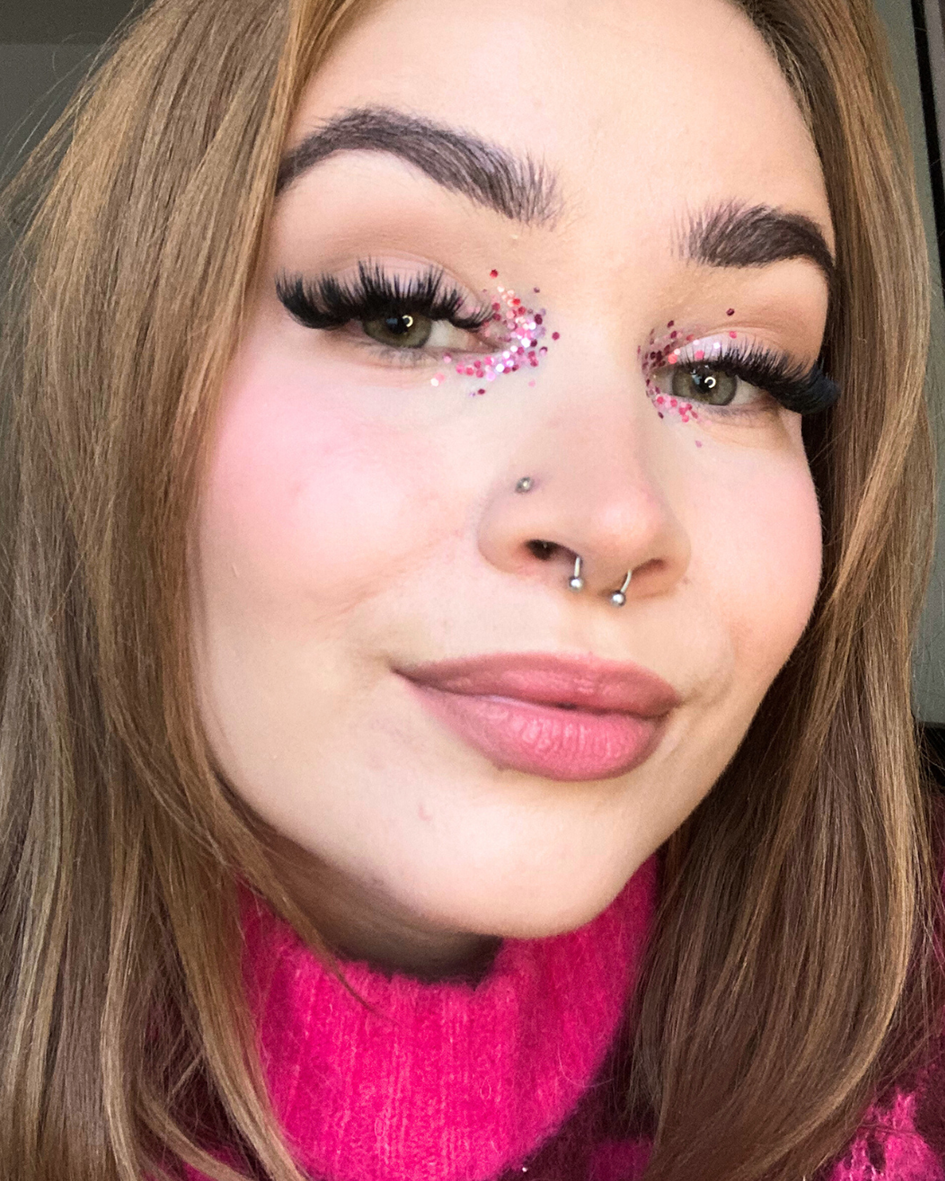 Glitternisti biohajoava kosmettinen glitter.