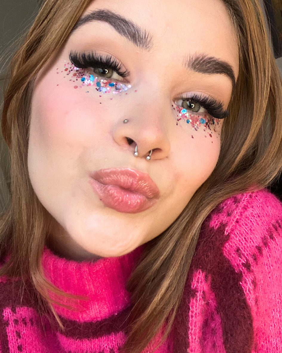 Glitternisti biohajoava kosmettinen glitter.