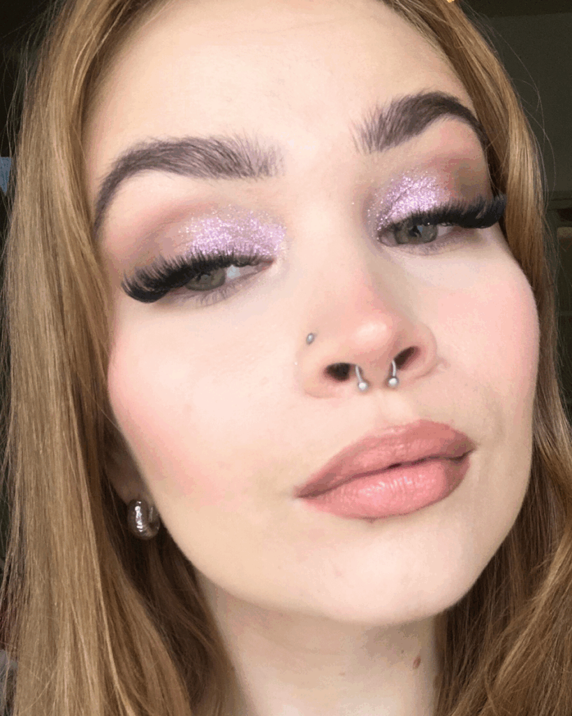 Glitternisti biohajoava kosmettinen glitter.