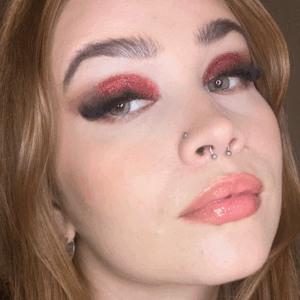 Glitternisti biohajoava kosmettinen glitter.