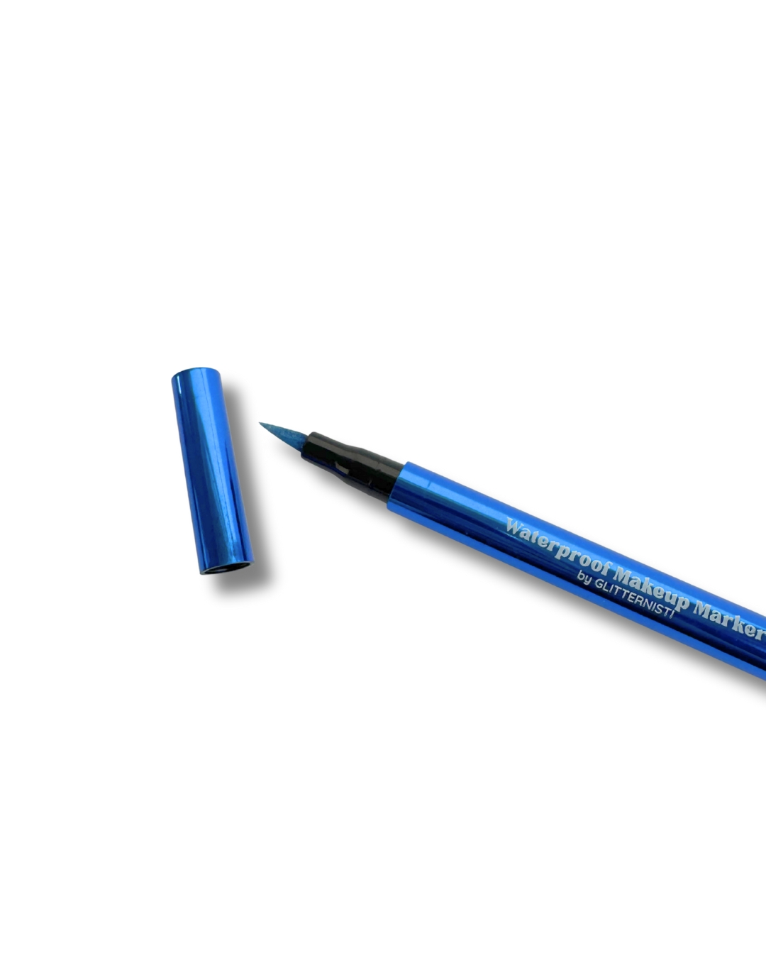 Metallinhohtoinen eyeliner värissä sininen.