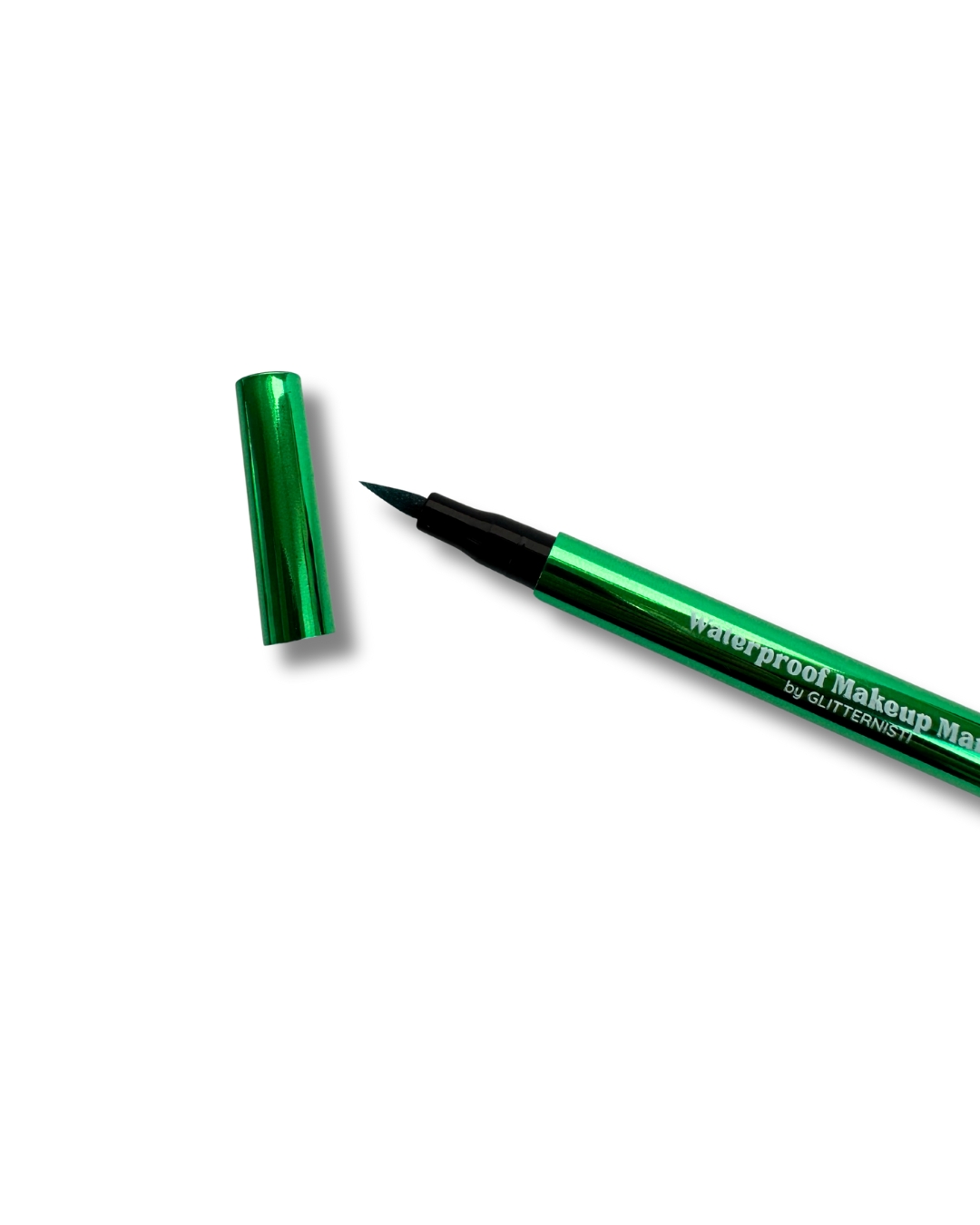 Metallinhohtoinen eyeliner värissä vihreä.